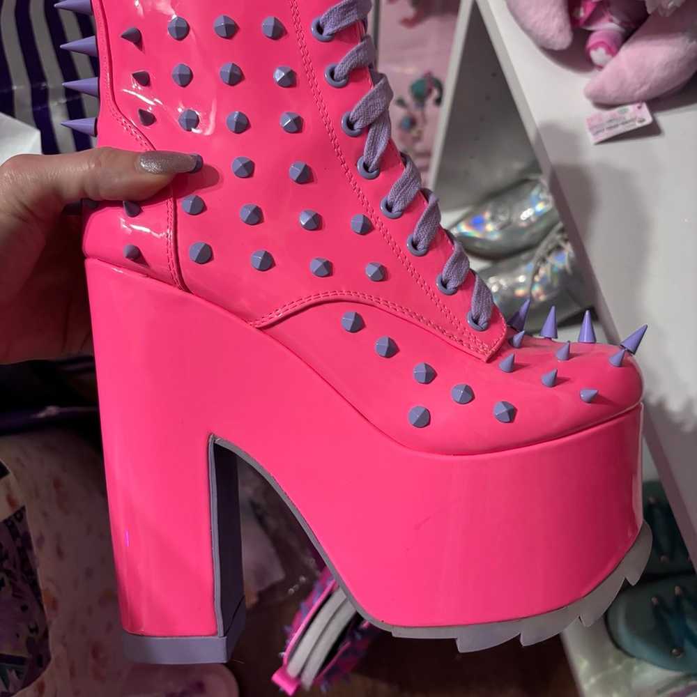 YRU neon pink night terror boots - image 4