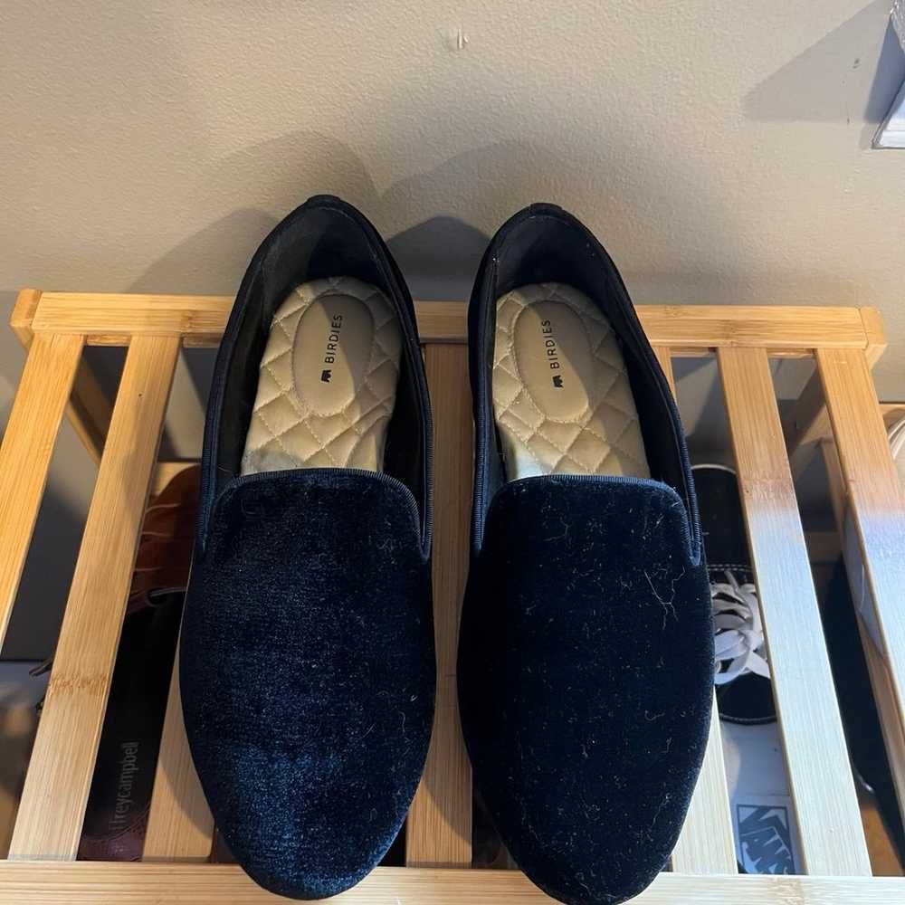 Women’s vegan velvet flats - image 2