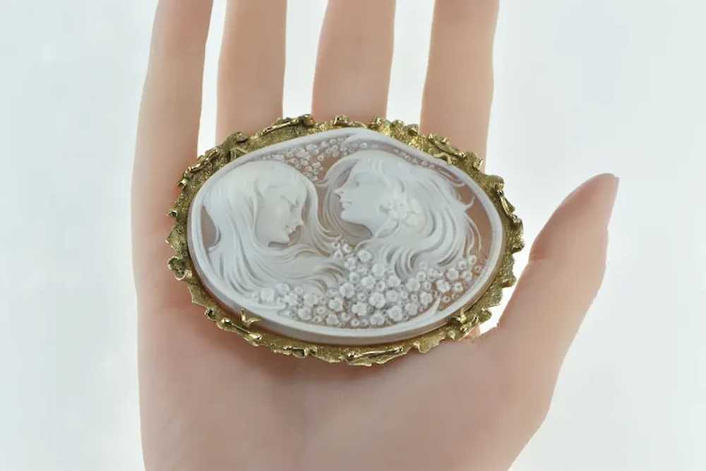 14K Elaborate Huge Carved Shell Cameo Floral Ladi… - image 6