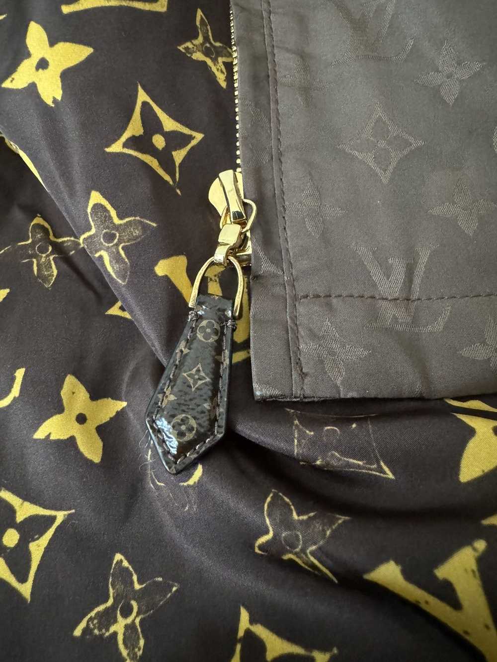 Louis Vuitton Louis Vuitton Iconic Monogram Parka… - image 9