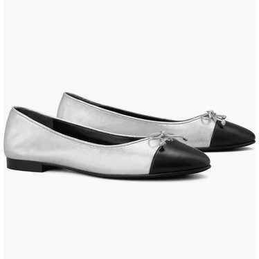 Tory Burch Leather Silver Black Cap Toe Double T … - image 1