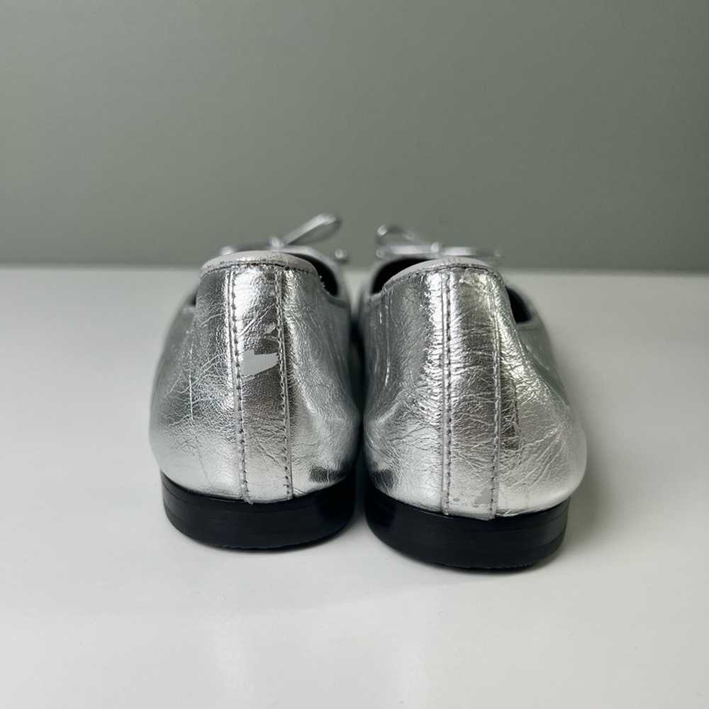 Tory Burch Leather Silver Black Cap Toe Double T … - image 8