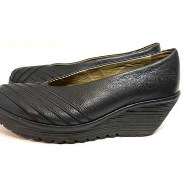 Fly London black leather Yaz wedges 41 - image 1