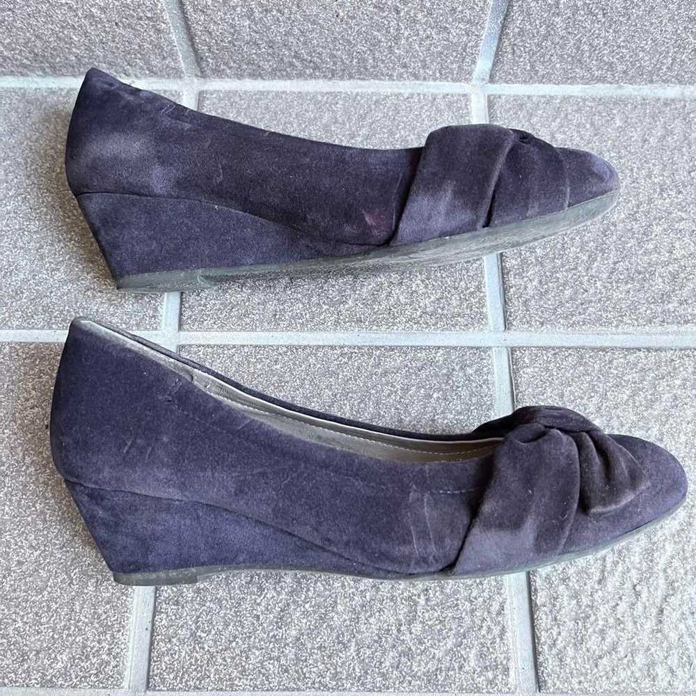 Oriental Traffic Wedge Sole Velour Pumps Navy 22.5 - image 4