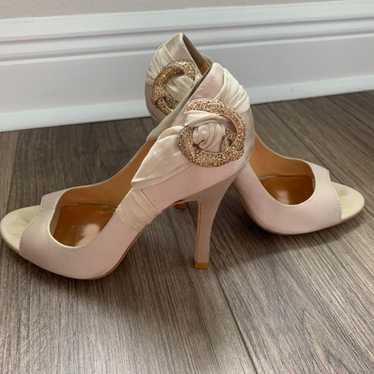 badgley mischka heels