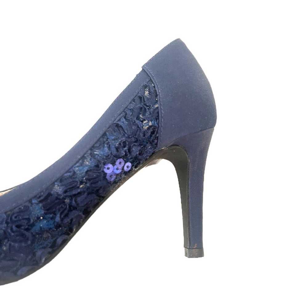 J.Renee Blue Camallia Satin Sequins Size 6 Pumps - image 3