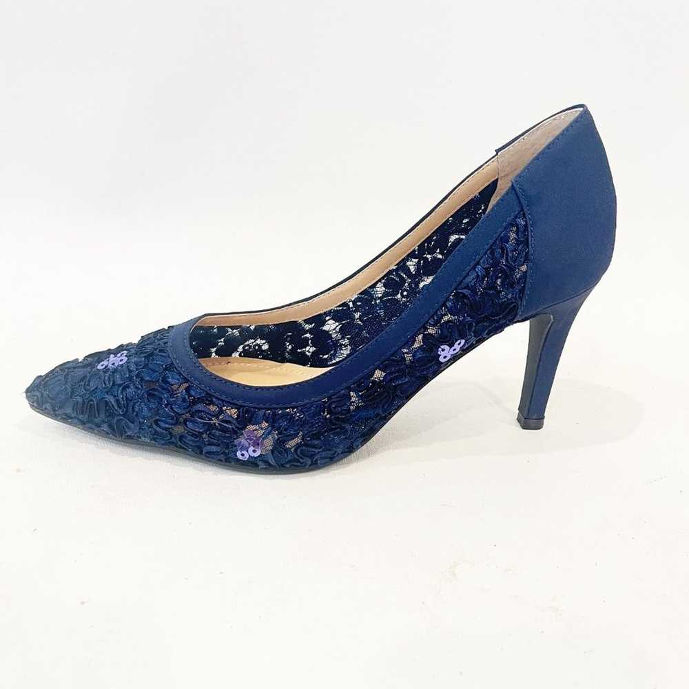 J.Renee Blue Camallia Satin Sequins Size 6 Pumps - image 4