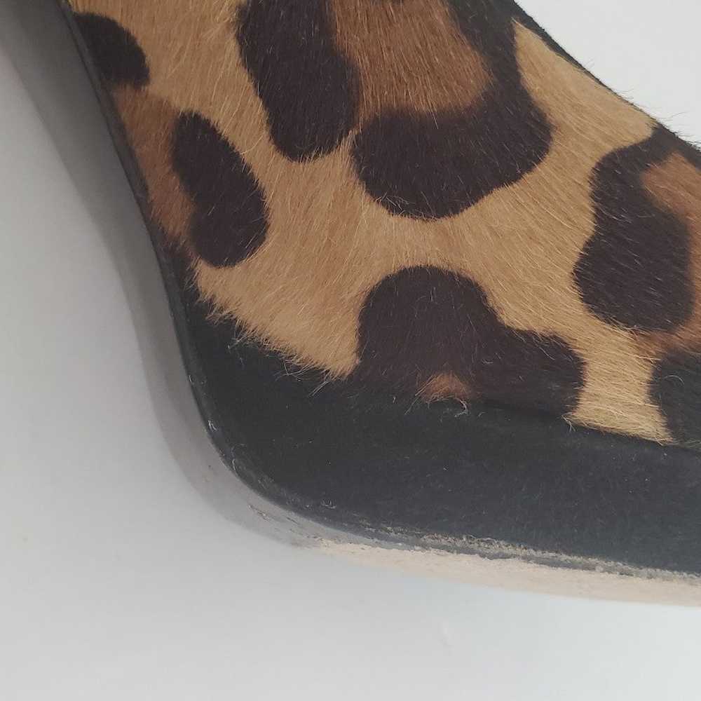 Stuart Weitzman Leopard Print Round Toe Heel Pump… - image 10