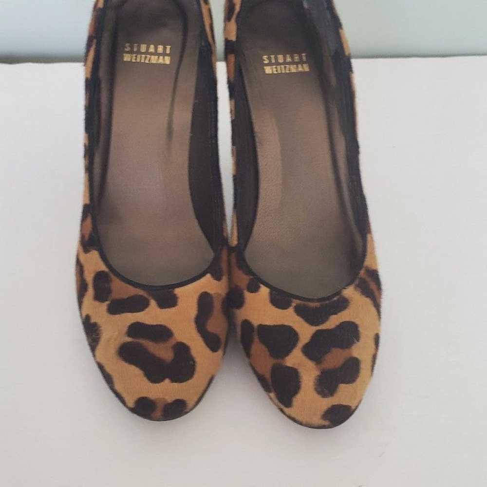 Stuart Weitzman Leopard Print Round Toe Heel Pump… - image 3