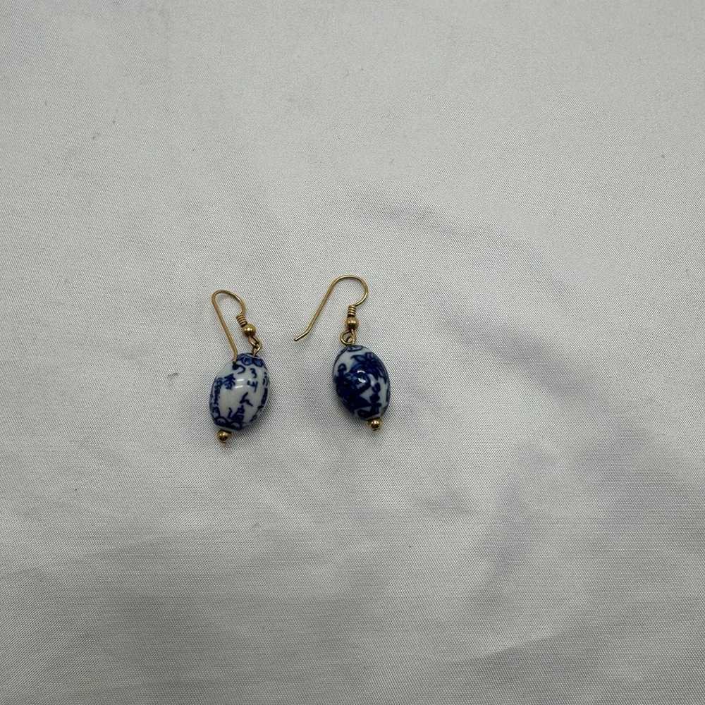 NBDN Nobrandedon VTG porcelain blue and white ear… - image 5