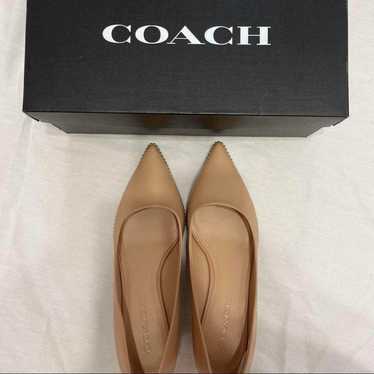 COACH Beige Pointed Toe Pumps 37.5 - image 1