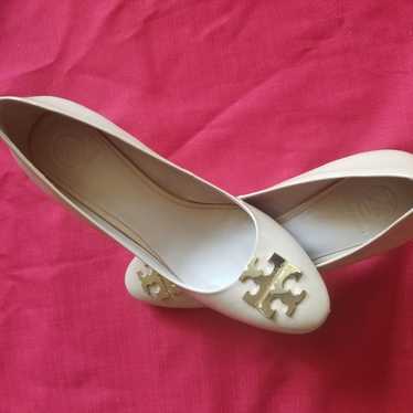 Tory Burch Raleigh Nude Size 9M