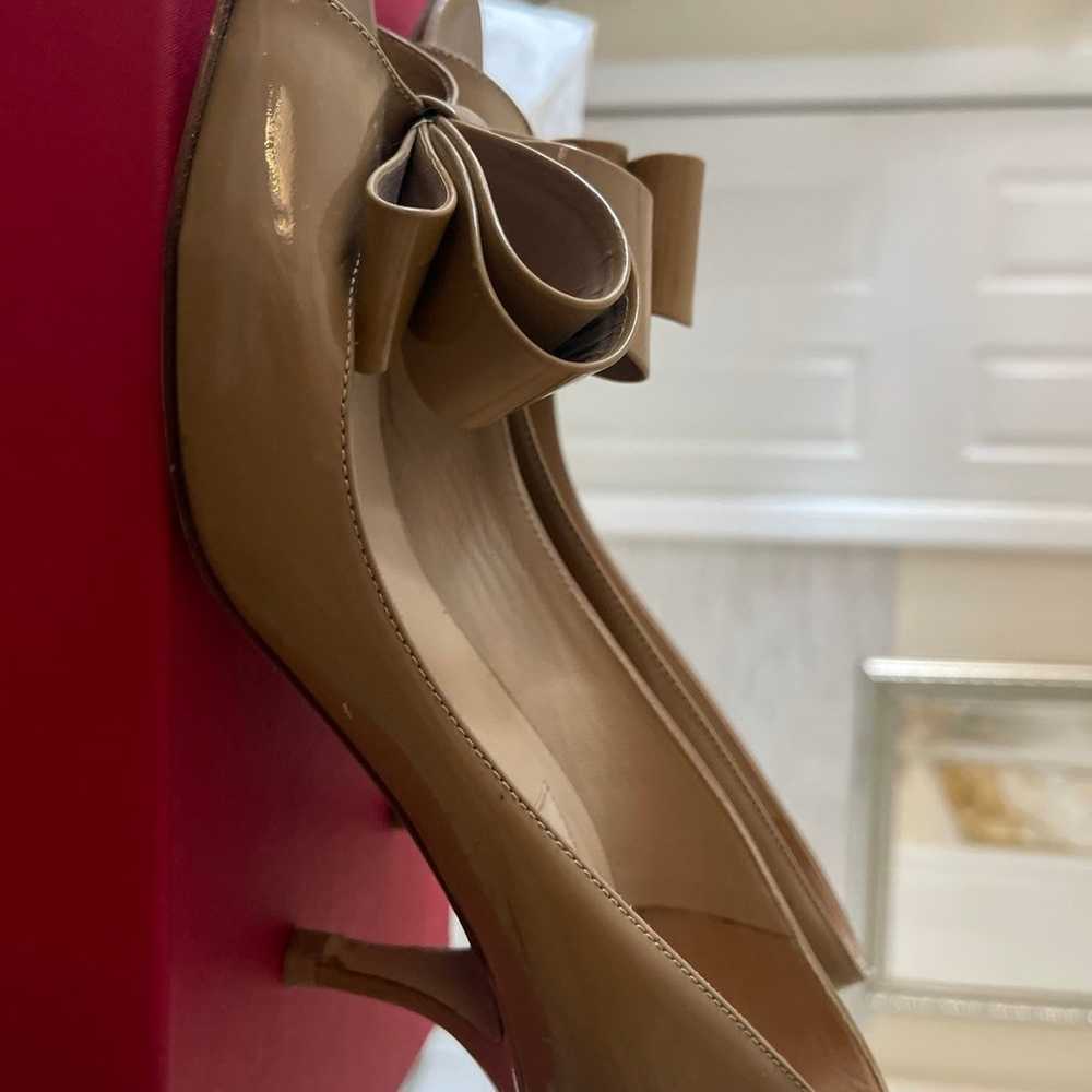 Valentino Garavani pumps - image 3