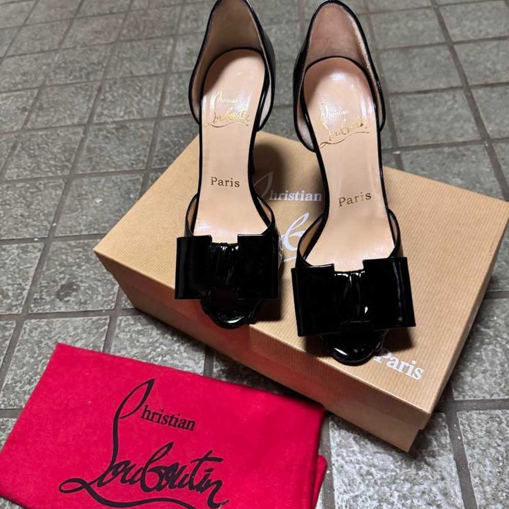 louboutin ribbon heels