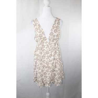 Love Tree White Floral Mini Dress