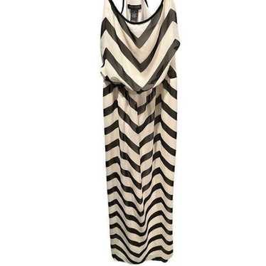 Bisou Bisou sundress in white and black chevron si