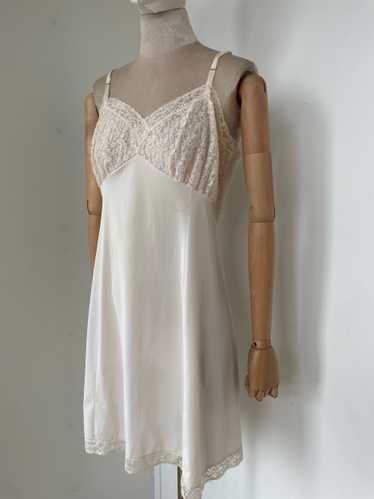 1950s Peachy Van Raalte Sauvette Slip Dress