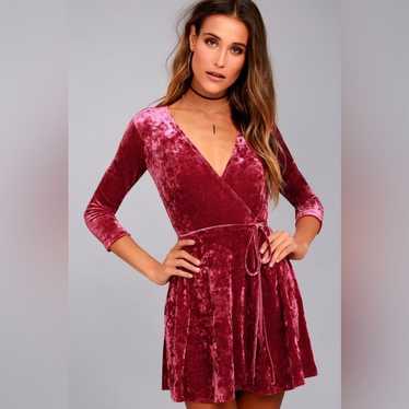 NWOT Saylor offers Cyndey Velvet Midi Dress in Wine Red, Medium