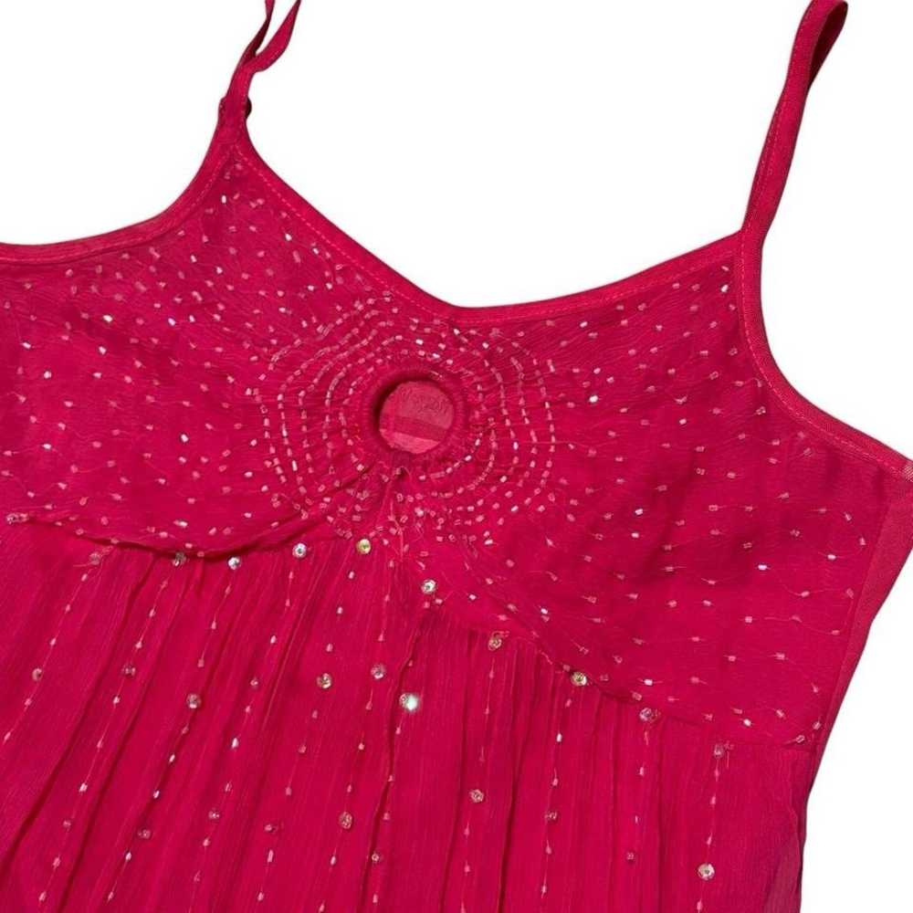 Hot pink beaded 2000s tank top with beaded accents - image 4