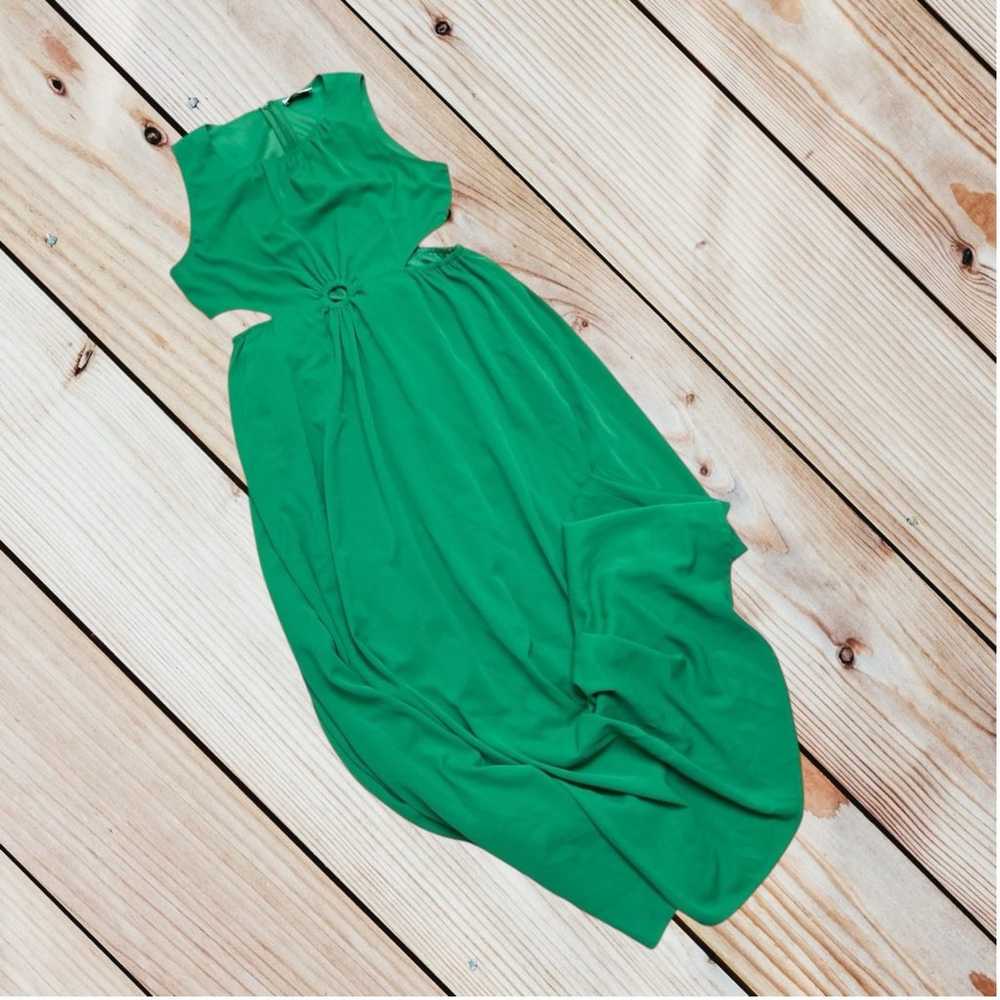 Aura L green sleeveless cutout maxi dress - image 2