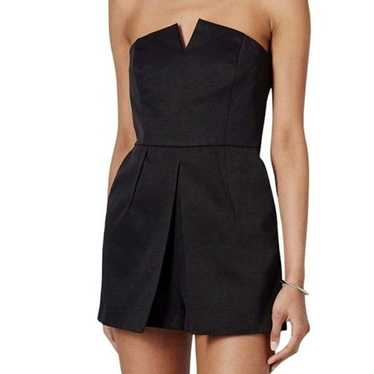 Topshop Black Strapless Structured V Front Pleats… - image 1