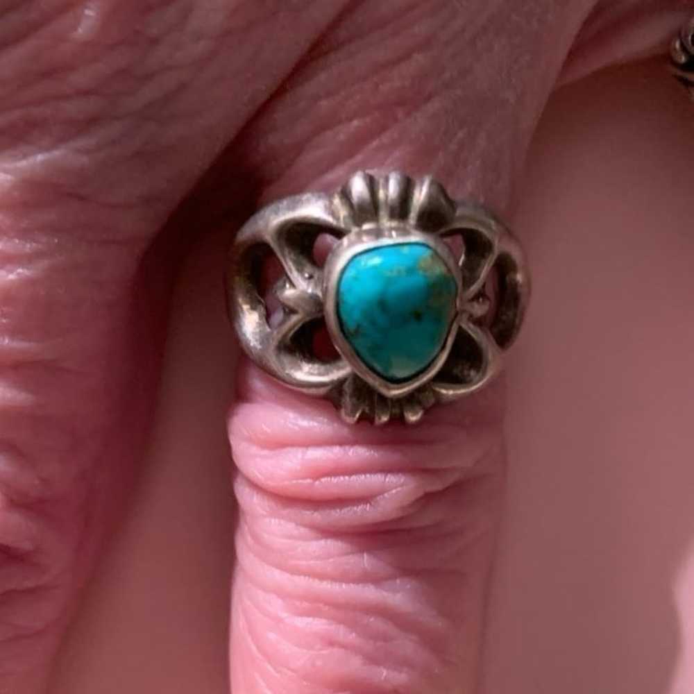 NATIVE/VINTAGE RING - A BEAUTIFUL Turquoise Caboc… - image 7