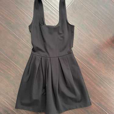 Aritzia Sunday Best black dress size 4