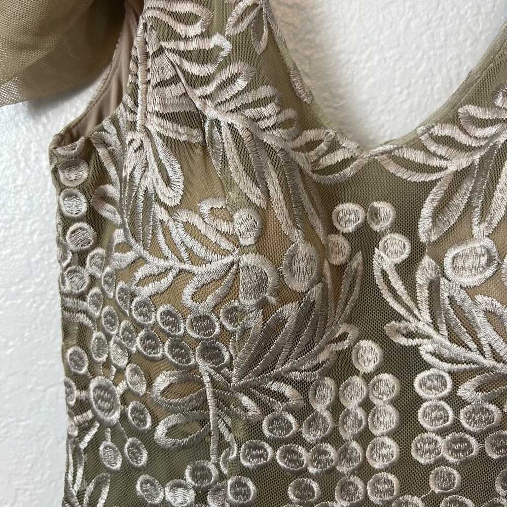 Alex Evenings Dress Womens 6 Beige Embroidered Go… - image 2