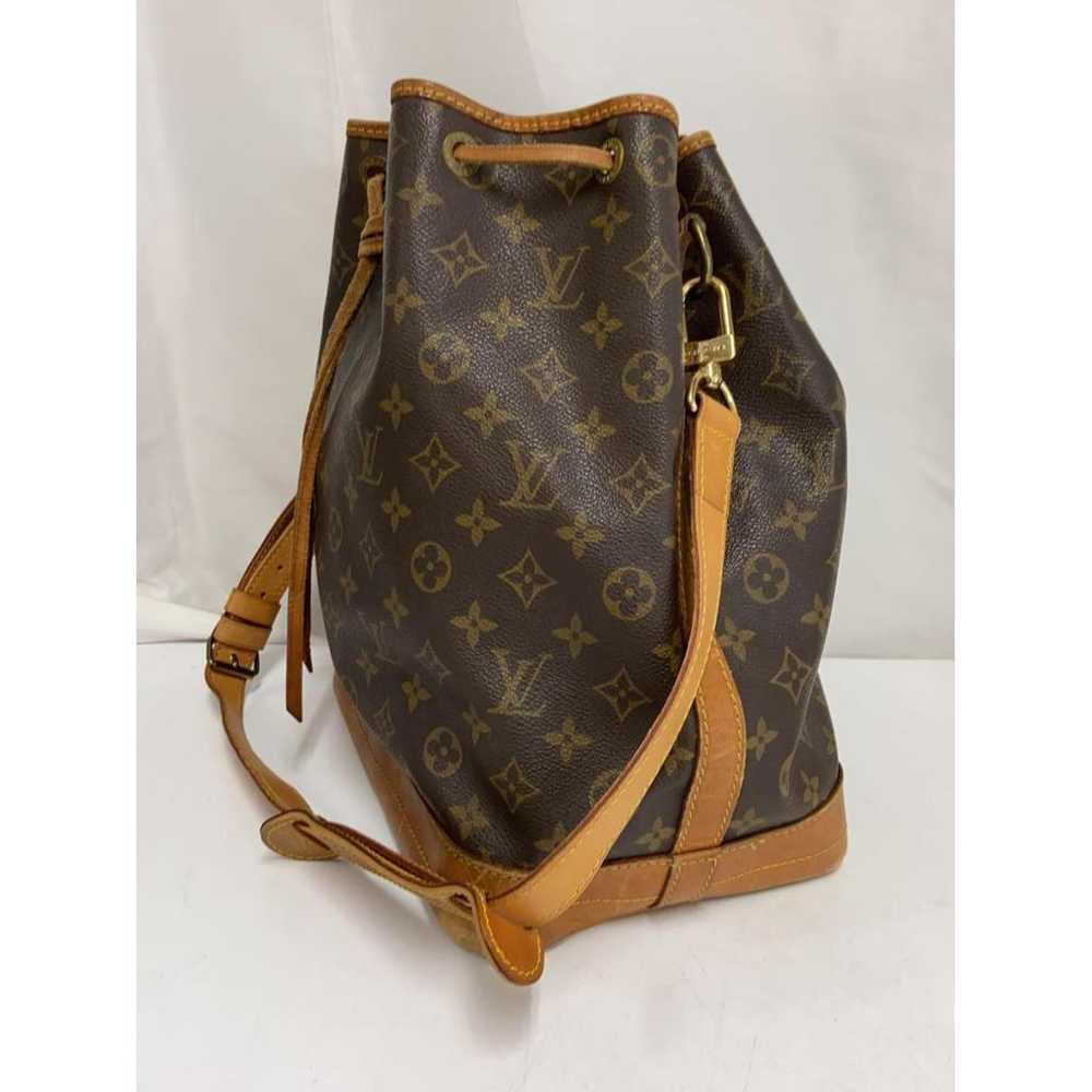 Louis Vuitton Noé cloth handbag - image 4