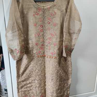 Pakistani 3 PC suit