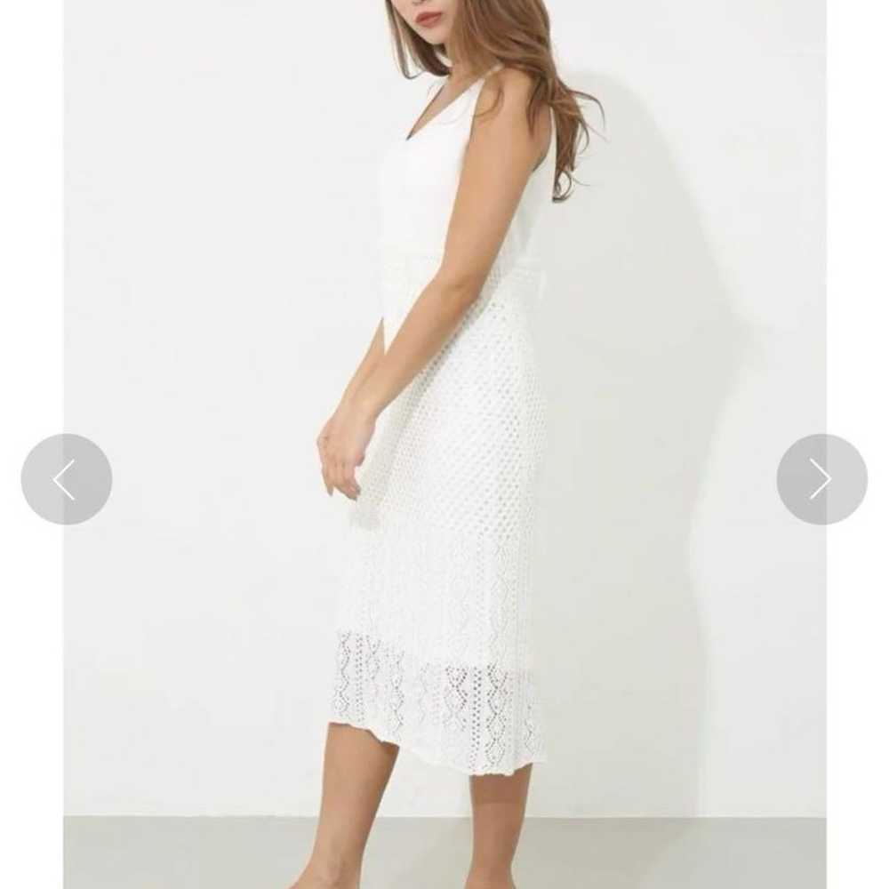 rienda Sleeveless V-Neck Crochet Knit Dress - image 5