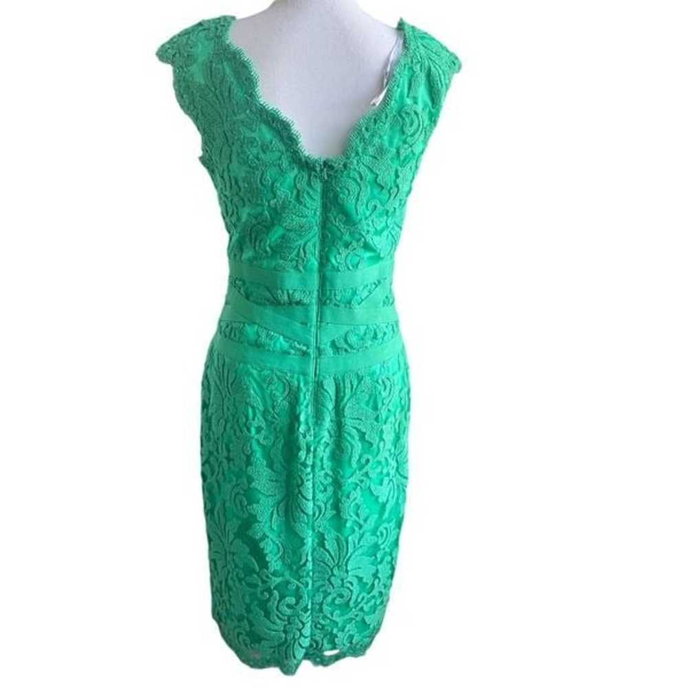 Tadashi Shoji Green V Neck Lace Cocktail Knee len… - image 5