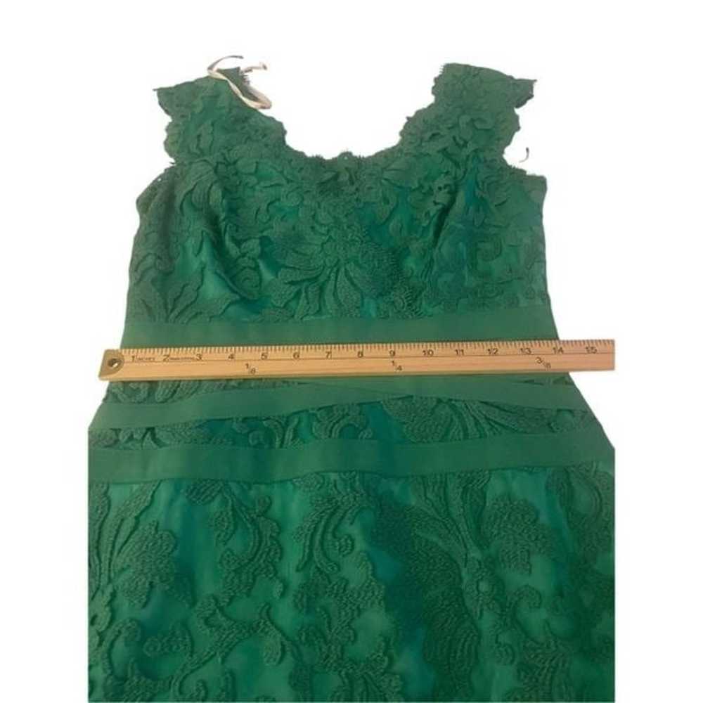 Tadashi Shoji Green V Neck Lace Cocktail Knee len… - image 8