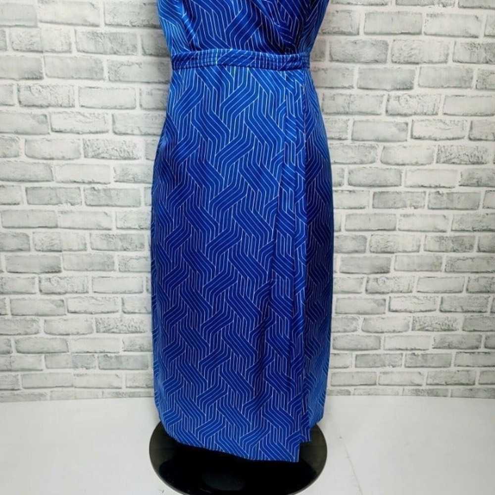 Equipment Size 10 Katherine Blue Silk Geo Pattern… - image 4