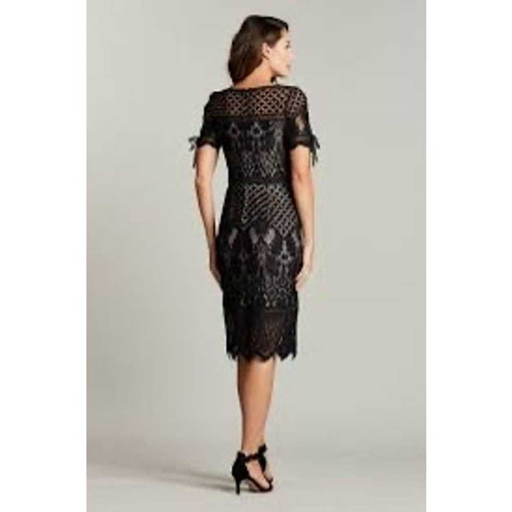 Tadashi Shoji Bateau Lace Applique Sheath Dress B… - image 2