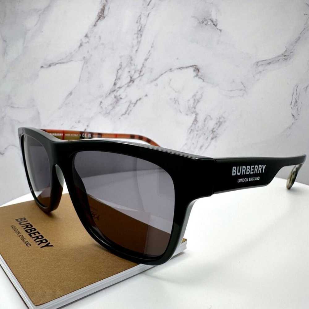 Burberry Sunglasses - image 4