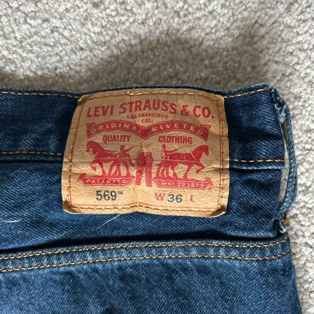 Levi's Levi’s 569 Jorts - image 4