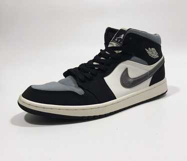 Jordan Brand × Nike Air Jordan 1 Mid Satin Grey T… - image 1