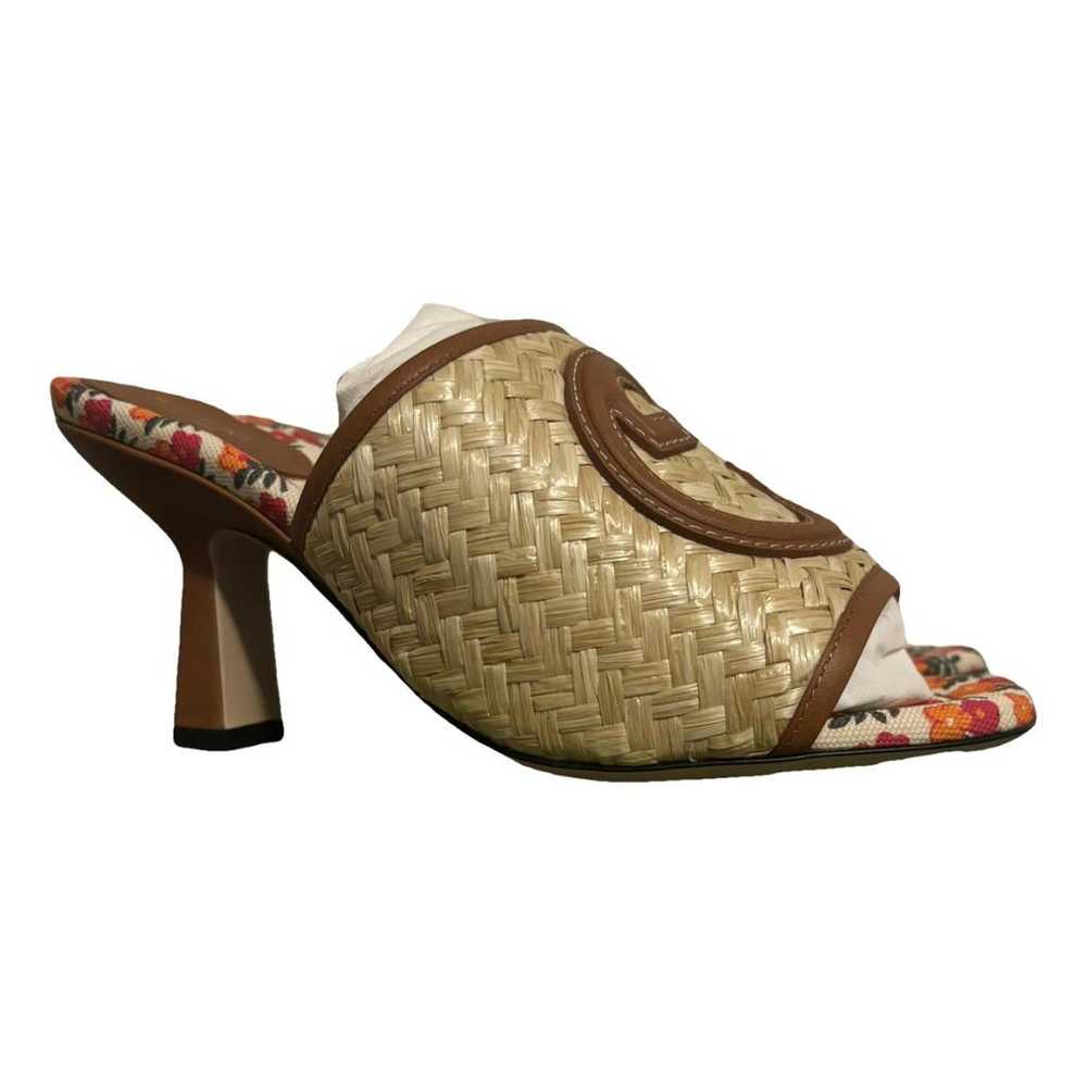 Gucci Leather heels - image 1