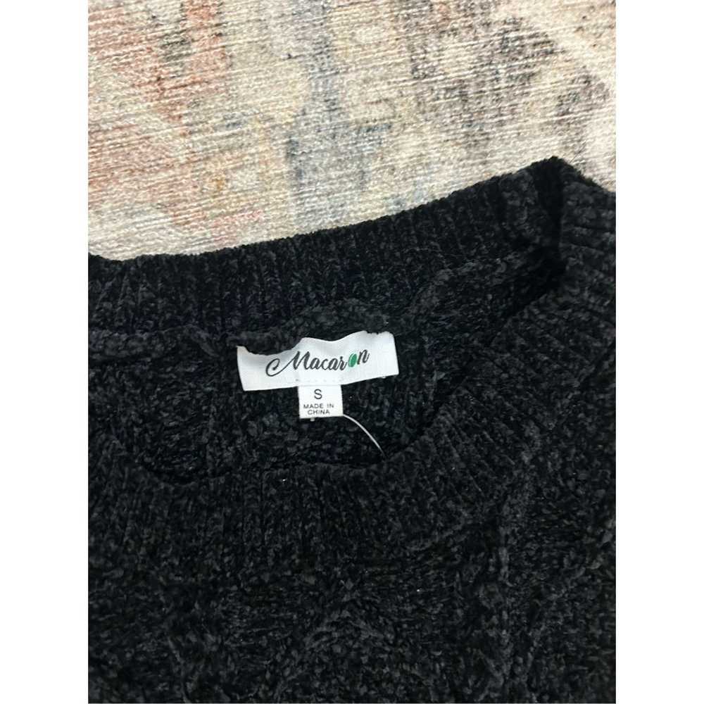 Macron Macaron Black Cable Knit Sweater, Sz Small - image 2