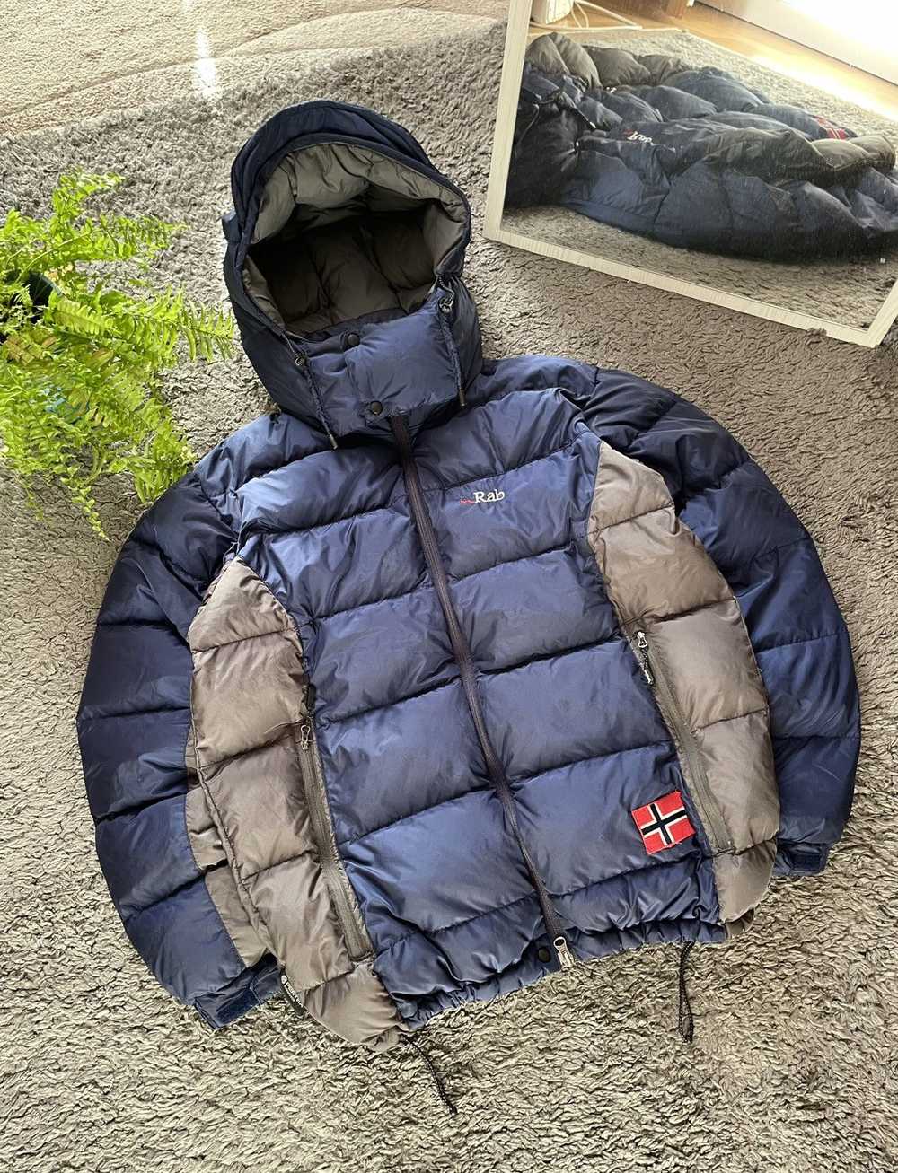 Outdoor Life × Rab × Vintage 90s Rab Puffer Light… - image 4