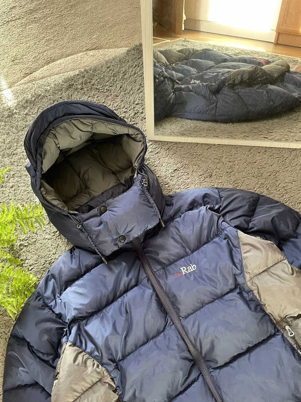 Outdoor Life × Rab × Vintage 90s Rab Puffer Light… - image 5