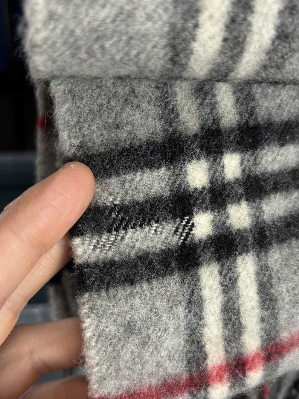 Burberry Burberry Vintage Grey Nova Check Scarf - image 7