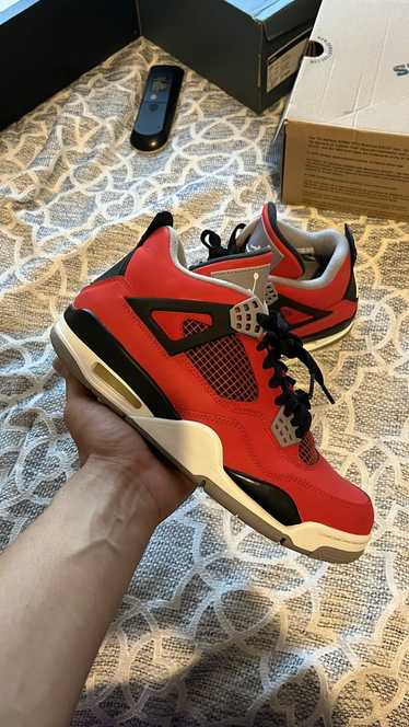 Jordan Brand × Nike Air Jordan 4 "Toro Bravo"