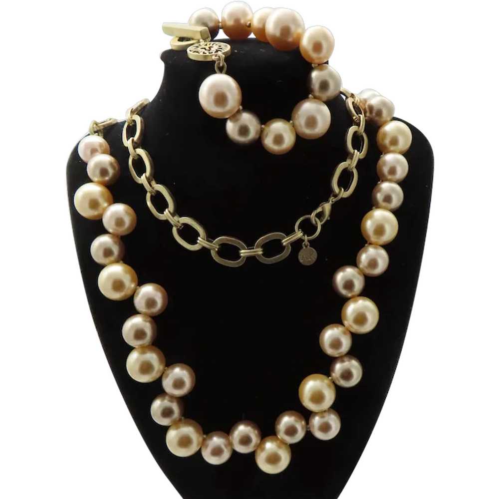 Anne Klein Faux Pearl Necklace & Bracelet Set Gol… - image 1