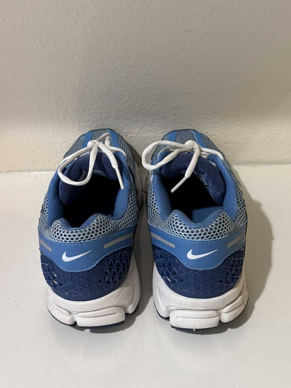 Nike NIKE Zoom Vomero 5 - WORN BLUE - image 5