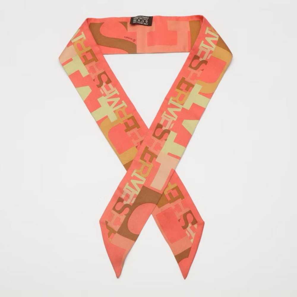 Hermès Twilly 86 silk scarf - image 5