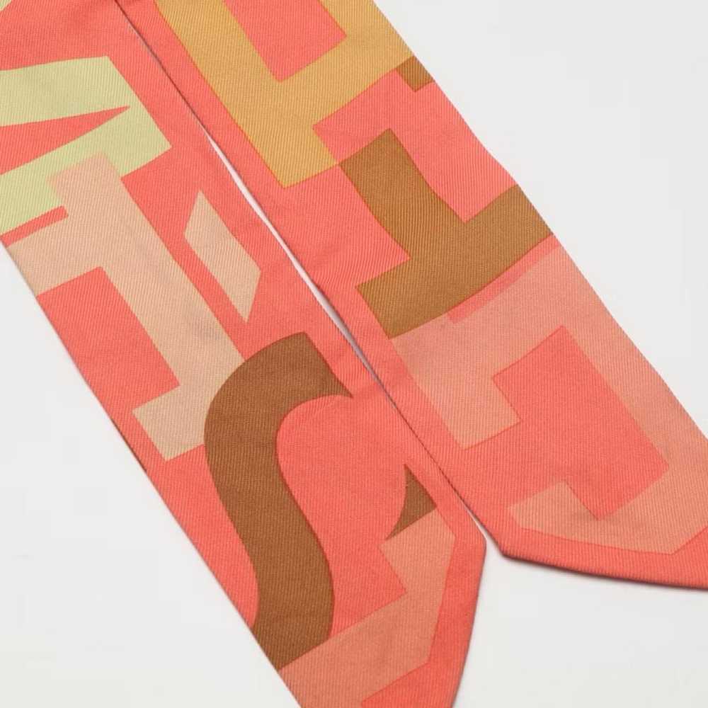 Hermès Twilly 86 silk scarf - image 6