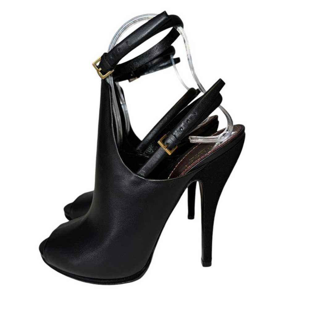 Gucci Leather heels - image 4