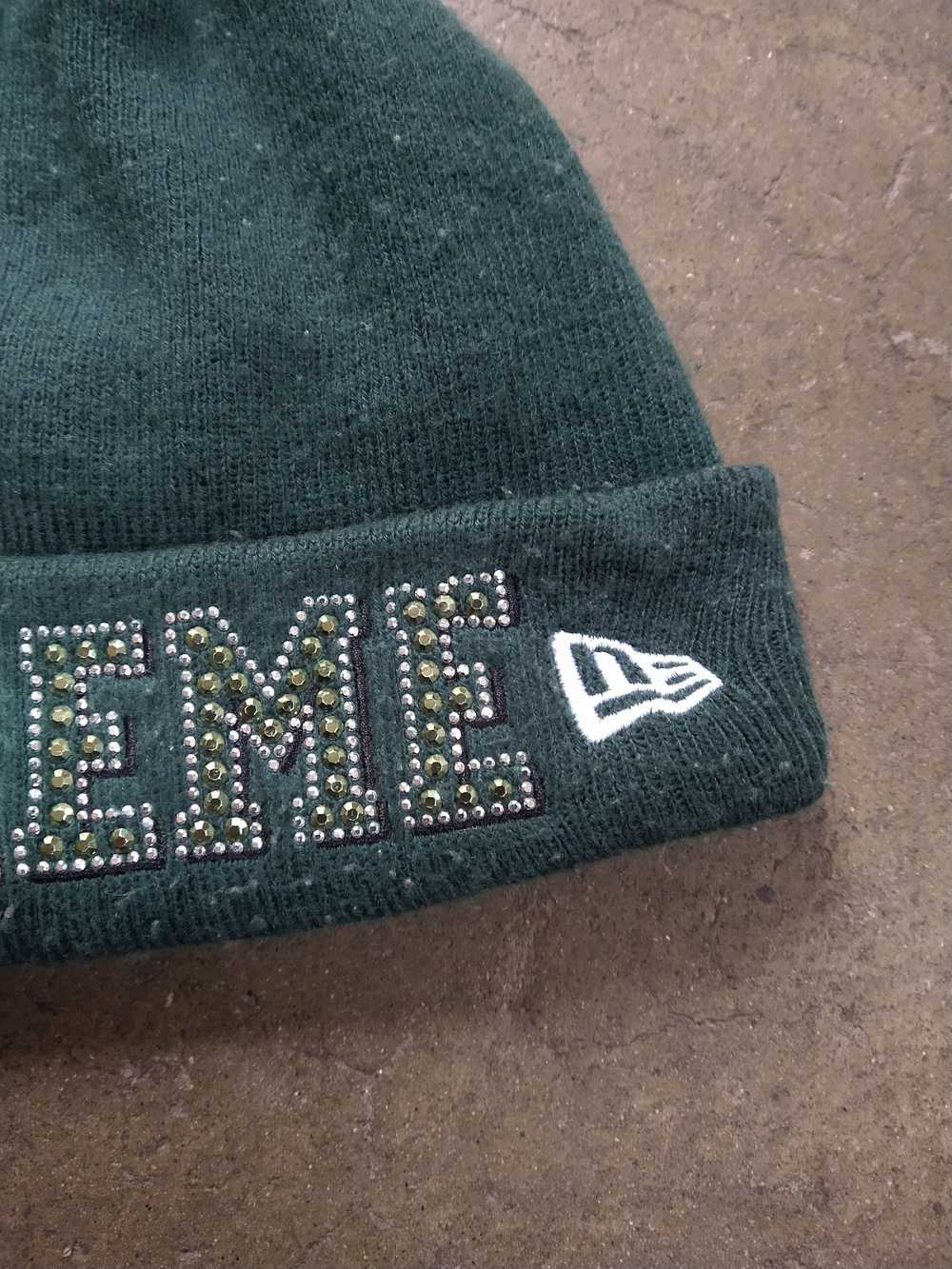 New Era × Supreme Supreme x New Era Gems Beanie G… - image 4